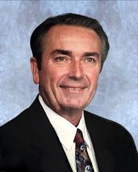 Earl McCrary Obituary