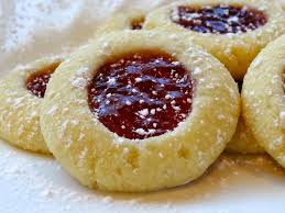 #petit_foir_tunisien #petits_four_amandes # petit_four_amandesalam alaikomon prépare ensemble une recette hyper facile et très savoureuses de petits fours t. Petit Four Au Confiture Cuisine Tun