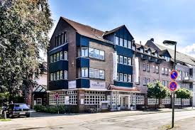 Hotels bei Naturschutzgebiet Duvenstedter Brook in Hamburg