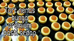 Pukul bahan a hingga berkrim, masukkan bahan b dan uli menjadi doh. Tartbunga Tartnenas Resepi Biskut Tart Nenas Bunga Premium Mesti Cuba Youtube