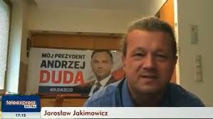 Jarosław jakimowicz, aktor, sympatyk pis, a od niedawna stały gospodarz jednego z programów publicystycznych telewizji polskiej, ma dorosłego syn, który, jak się okazuje, nie podziela poglądów. Jakimowicz W Kuchni Ma Baner Andrzeja Dudy