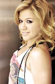 Breakaway is the second studio album by american singer kelly clarkson, released on november 30, 2004, by rca records. Kelly Clarkson Kelly Clarkson Breakaway Kelly Clarkson Kelly Clarkson