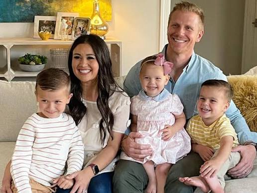 Catherine & Sean Lowe Welcome New Member to Their Family: 'Say Hello to My  New Favorite Child, Gus'