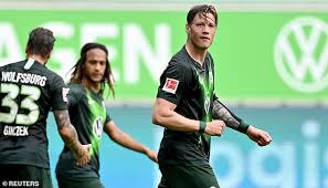 Wout weghorst (born 7 august 1992) is a dutch professional footballer who currently plays as a striker for german club vfl wolfsburg and the wout weghorst. 2021 á‰ Arsenal Set To Move For 32m 6ft 5in Wolfsburg Striker Wout Weghorst And Will Battle Newcastle á‰ Leo Messi Birthday