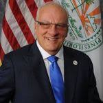 Frank Ortisi's Instagram, Twitter & Facebook