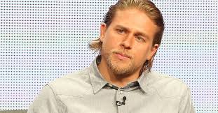 'Beckham nos fazia sentir como menininhas', diz ator de 'Rei Arthur'