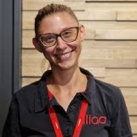 200+ perfiles de «Bommarito»