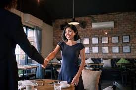 22 Questions Job Candidates Should Ask The Hiring Manager And Hr In A Job Interview This Or That Questions Sales Interview Questions Hiring Manager