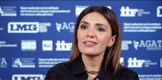 Cast di Mina Settembre 3: i personaggi