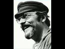 Raoul De Godewaersvelde Tous Chti Qui Pisent Il Tiens S Biroute Dans S Main Youtube Celebrities Music