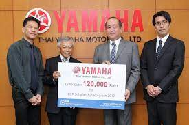 มร ช เงโอะ ฮายาคาวะ คนท 2 จากขวา ประธานกรรมการบร หาร