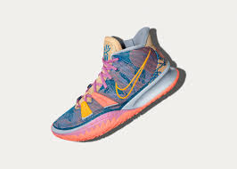 Designer leo chang had developed the shoe to try to capture kyrie's speed and explosiveness. Kyrie 7 Official Images And Release Date Nike News