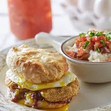 Fried Green Tomato Biscuit With Grits From Another Broken Egg Cafe Recipes Cooking Recipes Meals