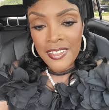 I can't believe our brother Elton Davis is gone. You and Cecil looked out  for each other and you became our brother. I'll miss those long talks. Rip!