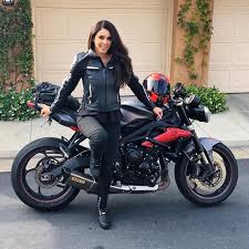 My Bike Got A Few Upgrades I Ve Posted A Little Video On My Story So You Can Get A Closer Look I M Very Happy So Far So Motorrad Madchen Madchen