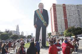 #jornadadelutas| em natal (rn), houve manifestação neste domingo (12), como parte das ações pelo #forabolsonaro. Xmbbvtgvtonjkm