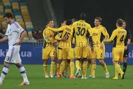 Серебряный призёр чемпионата украины по футболу сезона 2012/13. Foto Igroki Fk Metallist Harkov Unian