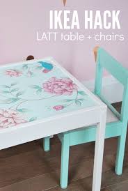 Ikea Latt Hack To Make The Cutest Table And Chair Set Diy Kids Table Ikea Kids Table Kids Table And Chairs