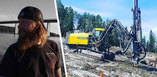 Check spelling or type a new query. Min Maskin Det Skonaste Ar Att Jobba I En Bergtakt Dar Jag Inte Ser En Manniska Pa Tva Veckor Bitz
