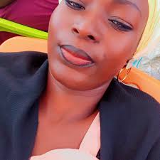 APPARENCES ÉP. 53 & 54 : LE PLAN DE SIDONIE À L'EAU Le pire ne s'est pas  produit — DIEU merci — et Ouefa qui mène sa petite enquête, sait désormais  que