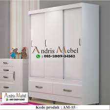Kode lemari pakaian sliding 3 pintu : Lemari Jati Minimalis Sliding 3 Pintu