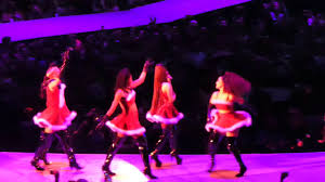 Ariana grande took the stage in her preferred silhouette: Ariana And Company Close Tour With Thank U Next In Santa Gear Youtube