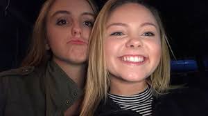 Britney Clark (@_britneyclark)