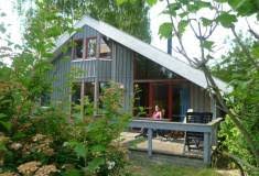 Zusammen mit der mecklenburgischen schweiz umfasst die mecklenburger seenplatte rund ein drittel des landgebietes vorpommerns. Kinderfreundlich In Mecklenburgische Seenplatte Ferienwohnung Ferienhaus Mieten