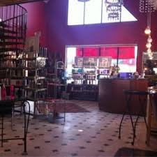 Experienced stylists trim unwanted length before creating custom looks that may include highlights or a coloring treatment. Hair Salon Washington St Braintree Ma Naturalsalons