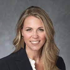 Sharon Fetterolf's Instagram, Twitter & Facebook