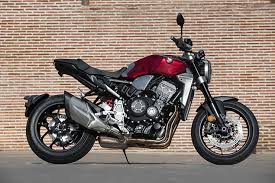 Rad racing compete in the street full movie. Honda Cb1000r 2018 Review