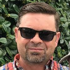 Teddy Meeks's Instagram, Twitter & Facebook