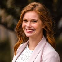 Holly Peckham's Instagram, Twitter & Facebook