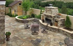 Small front courtyard design ideas. How To Front Entry Courtyard Designs With Examples