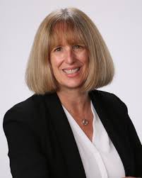 Leilani Wallace's Instagram, Twitter & Facebook