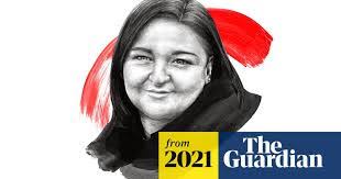 Samantha Willis's Instagram, Twitter & Facebook