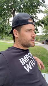 In terms of exercise….. obviously a lot of other factors at play when it  comes to appearance and aesthetics (nutrition,sleep,stress ect) but if the  goal is looking good, worry less about the gym and ...