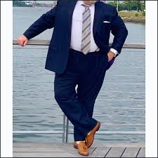 Borse, cinture, foulard, guanti, cappelli, portafogli, occhiali da sole.su kiabi.it trovi di certo il dettaglio che ti rende unica in ogni occasione. Pantaloni Per Uomini Panciuti