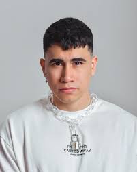 UNA VUELTA EN MEDELLIN