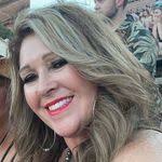 Catherine Borunda's Instagram, Twitter & Facebook