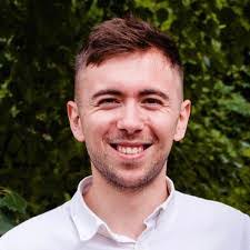 Justin Peach's Instagram, Twitter & Facebook