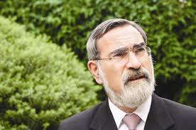After 21 years, Rabbi Jonathan Sacks is retiring as Britain&#39;s chief rabbi. (United Synagogue). (JTA) — The search to replace Britain&#39;s powerful longtime ... - Rabbi-Jonathan-Sacks