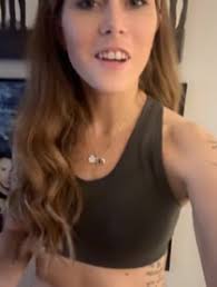 Shawna Reed's Instagram, Twitter & Facebook