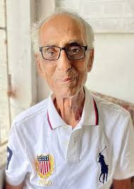 A great loss of a great Goan. Ravi Naik's memory will live on. Condolences  to his family. Om shanti. 🙏🏻 Carlos Alvares Ferreira Carlos For Aldona  Goa Congress