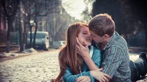We do not adhere to very strict rules for the aspect ratio of images, so you can find both familiar. Download Wallpaper 1920x1080 Boy Girl Kissing Love Road City Full Hd 1080p Hd Background Teenage Love Cute Couple Wallpaper Cute Couple Pictures