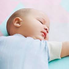 5 Things To Avoid When Sleep Training Your Baby Baby Sleep Baby Signs Baby Development