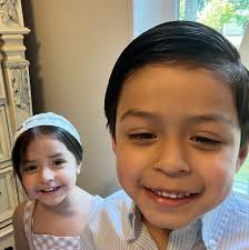 Bullo Badillo Sanchez added a new...