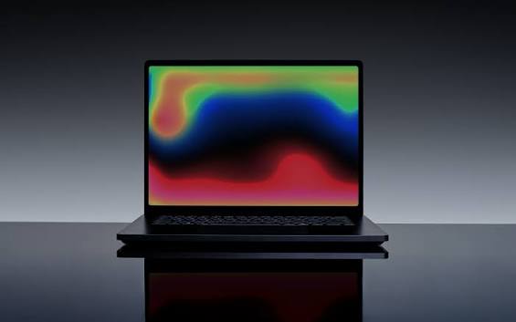 Surface Laptop Ultra: 高性能な新しい Surface Laptop | Microsoft Surface