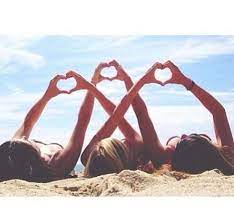 3 People Friendship Beach Heart Best Friend Photography Friends Photography Photo