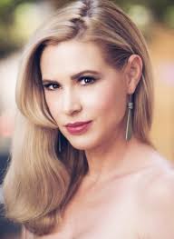 Nuevowood (TV Series 2010– )